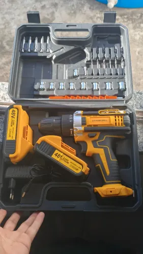 Oferta PARAFUSADEIRA A BATERIA