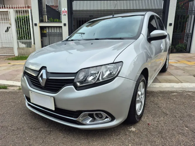 2016 Renault Logan Dynamique 1.6 Completo Top Linha Financio/Avalio Troca