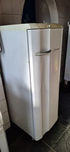 VENDE-SE 