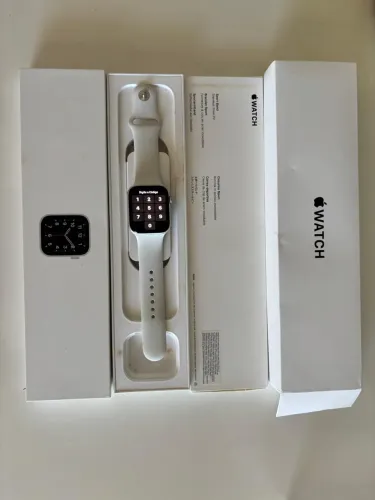 Apple Watch SE 44mm - Primeira geração