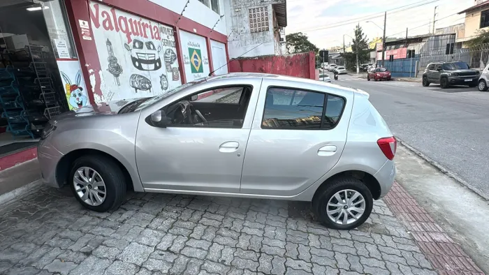 Renault Sandero Expression Flex 1.0 12V 5P 2020