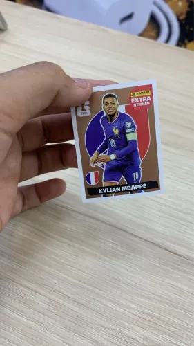 FIGURINHA MBAPPÉ LEGEND (BRONZE) 2026