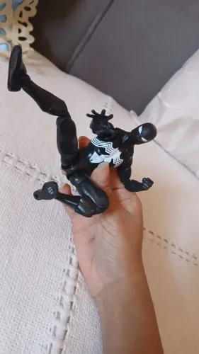 Spider man secret wars Marvel legends Hasbro