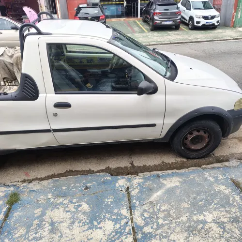 Fiat Strada 1.3 MPI Fire 8V 67cv CS 2003