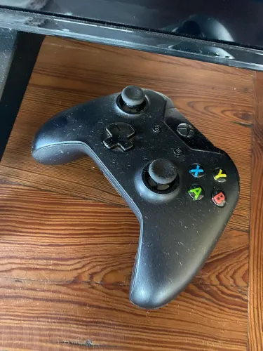 XBOX ONE 500 Gb