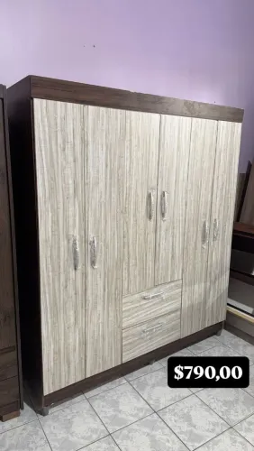 Guarda roupa novo