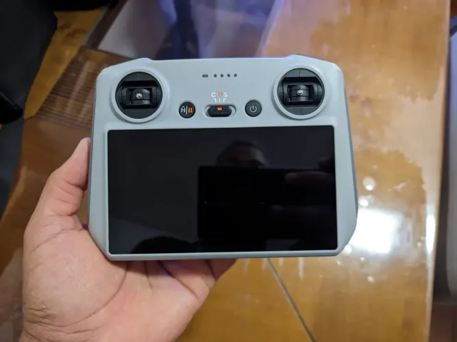 Drone Dji Mini 3 (dji Rc) + Fly More Combo Com Tela 