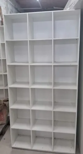 Kit com 10 Organizadores Brancos - 18 Nichos em MDF