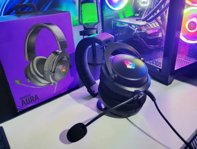 Headset gamer mancer Aura novo