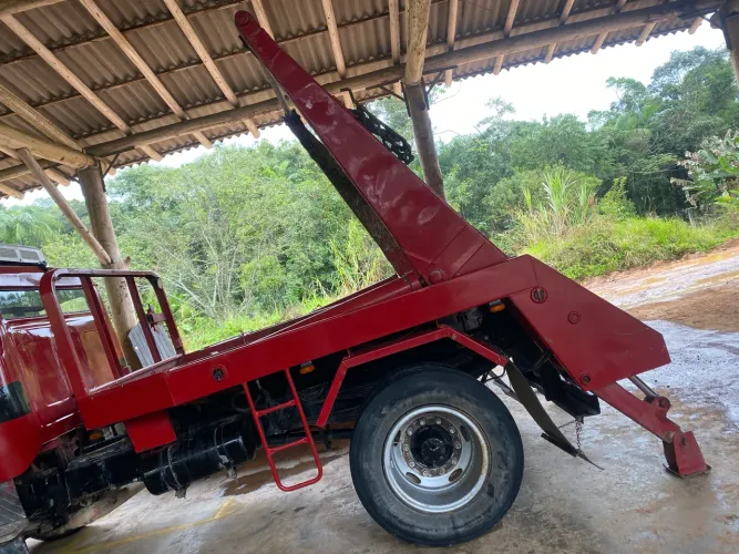 Vendo Poliguindaste Parcelo em até 21x com a taxa da maquininha