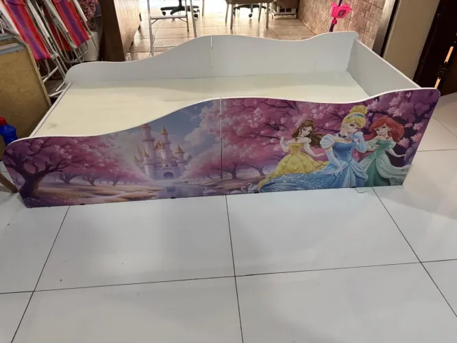 Cama infantil princesas completa
