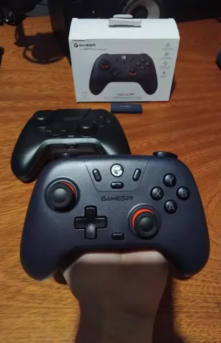 Controle Gamer Sem fio Gamesir Nova Lite