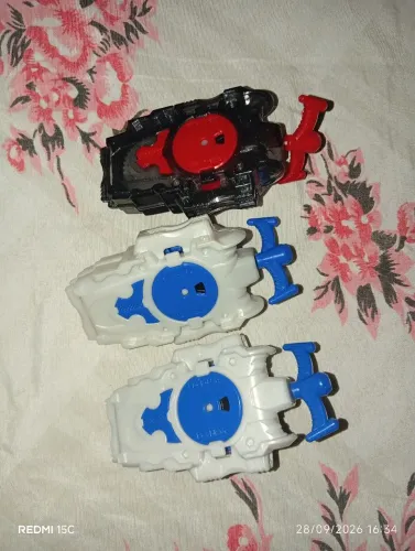 Lançadores L Takara Tomy