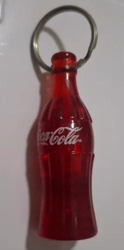 Chaveiro Coca-Cola Colecionável vermelho novo