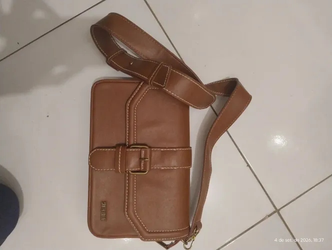 Bolsa Santa Lolla praticamente sem uso