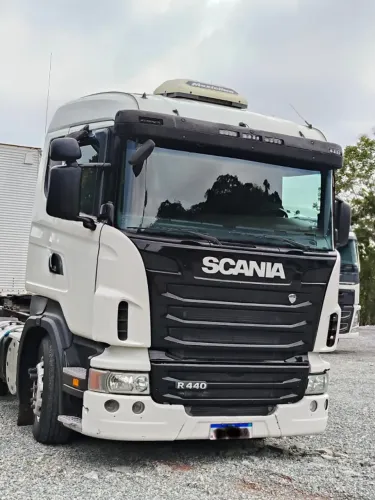 Scania R440 6x4 ano 2012/12