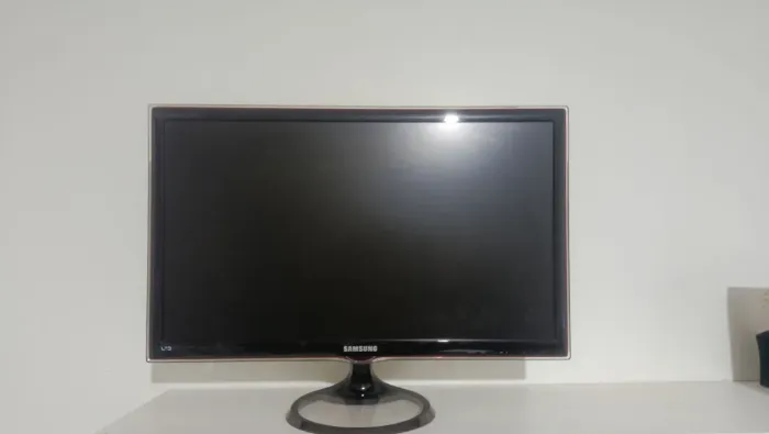 Monitor Samsung 27" TA550