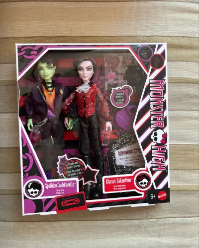 Monster High Kieran Valentine and Spelldon Cauldronello Dolls 2-Pack