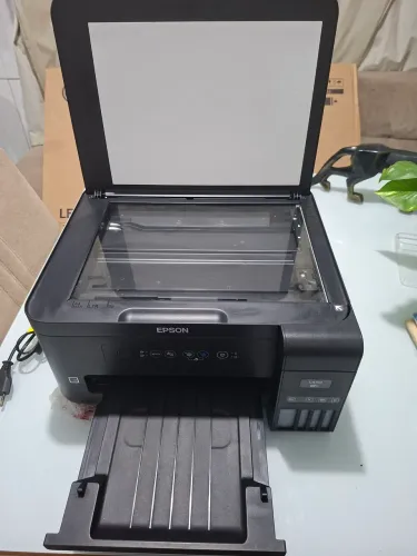 VENDE-SE IMPRESORA EPSON L4150, DEFEITO NO AMARZENAMENTO DE TINTA