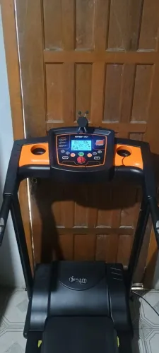 Esteira Profissional Dream Energy 2.1 Bivolt diferenciada com melhorias