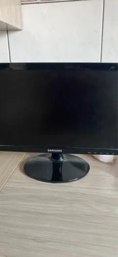 Monitor Samsung SA300