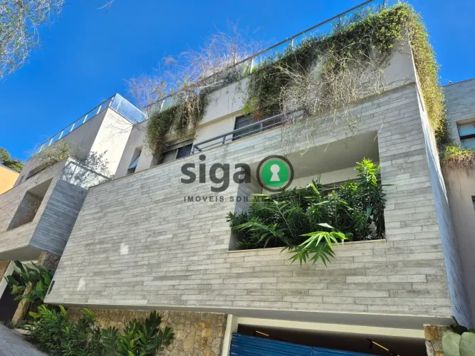 Casa em Condomínio a venda no Cidade Jardim com 5 quartos