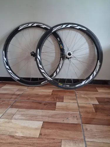 ARO CARBONO ZIPP SPEED