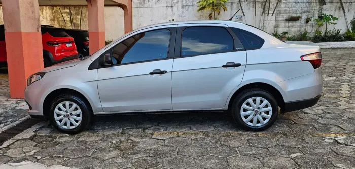 Fiat Grand Siena 1.4 EVO Flex 8V 4P 2021