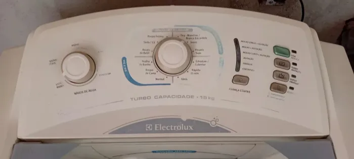 Vendo maquina de lavar electrolux 15 kilos