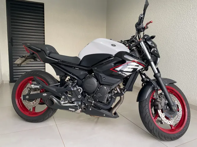 XJ6 N