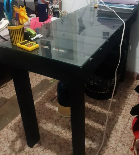 Mesa de estudos , escritório...