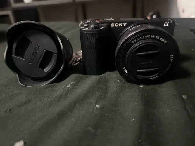 sony zv-e10 mark ii + lentes do kit + lentes viltrox 15mm f1.7 seminovos