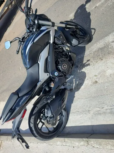 Dominar 250