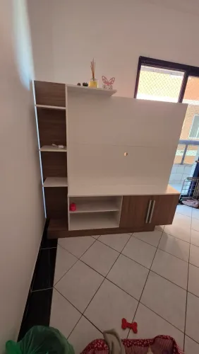 Estante home theater TV até 55 polegadas. 1,65 largura 1,58 altura seminovo