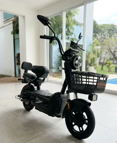 Scooter Elétrica Duos Eko-5 500W - Em Estado de Nova!