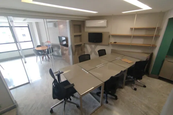 Sala Comercial Mobiliada, Decorada e Climatizada para locação na Praia do Canto