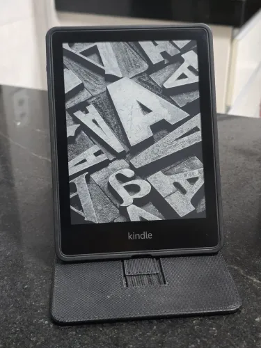 Kindle Paperwhite 11 + capa