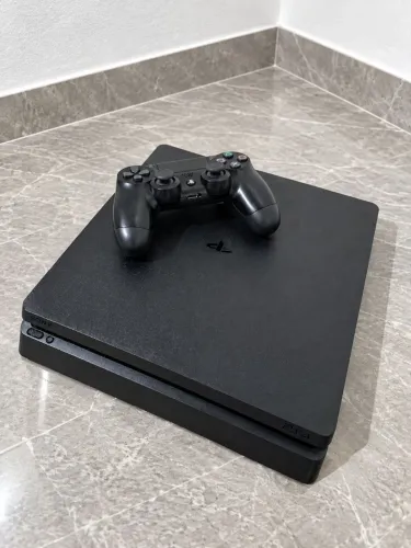 Playstation 4 Slim + 10 Jogos - Gold Hen - bom e barato