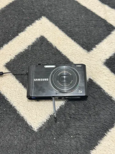 Sansung HD 16.2 megapixels