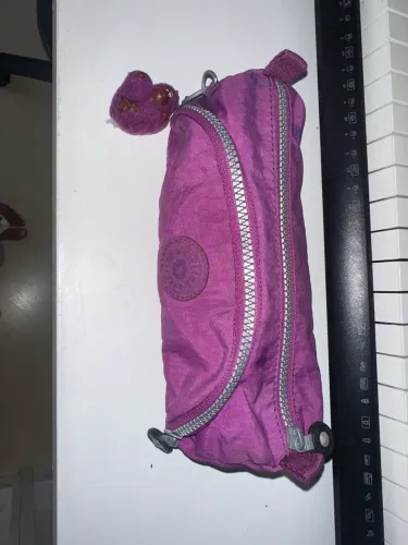 Estojo Kipling Roxo 