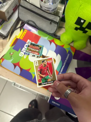 Figurinha Legend GOLD Achraf Hakimi