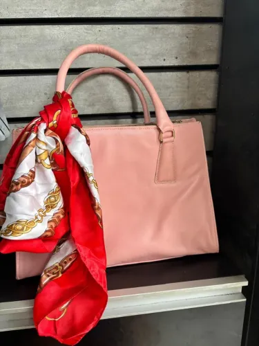 Bolsa de couro feminina