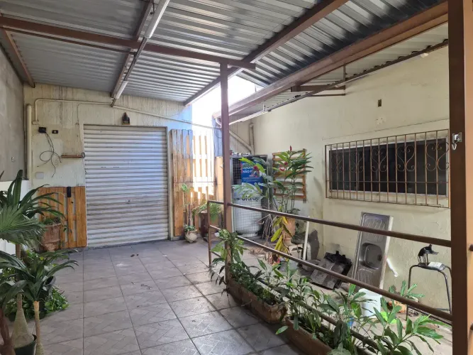 Ponto Comercial ou residencial na Lapa! Estrutura montada para restaurante.