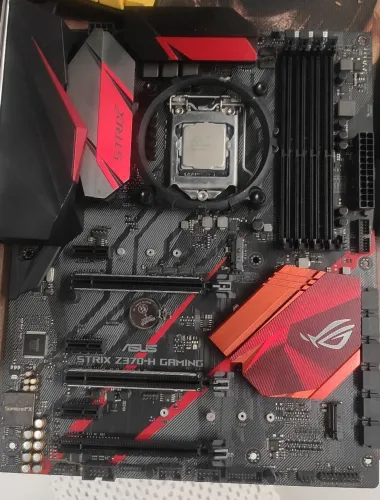 Kit placa Asus z370-h strix + processador i-59400f