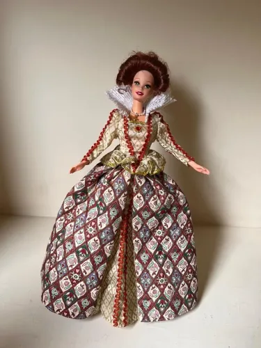 Barbie Elizabethan Queen - Great Eras Collection - 1994