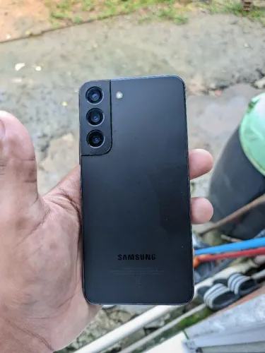 Galaxy S22