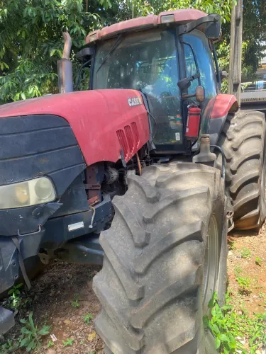 TRATOR CASE PUMA 225