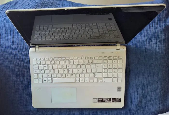 Notebook Sony VAIO Intel Core i5-5200 (5 geração), 4gb de RAM DD3