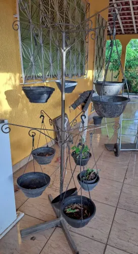 Suporte de ferro 21 vasos