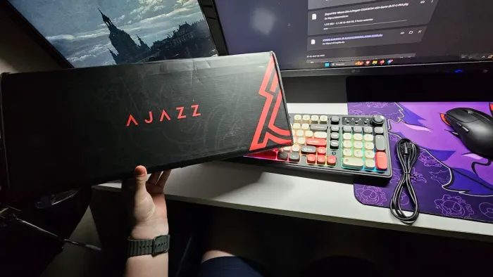 Teclado Ajazz af98 - Ergonômico!